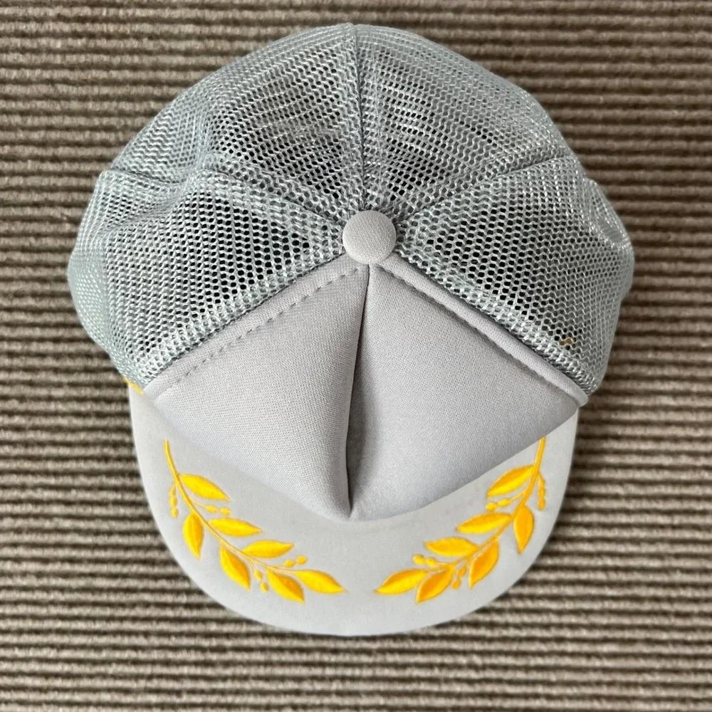 Vintage Hawaii Trucker Hat Gray Gold Embroidered Laurel Snapback Mesh Cap NWOT‎